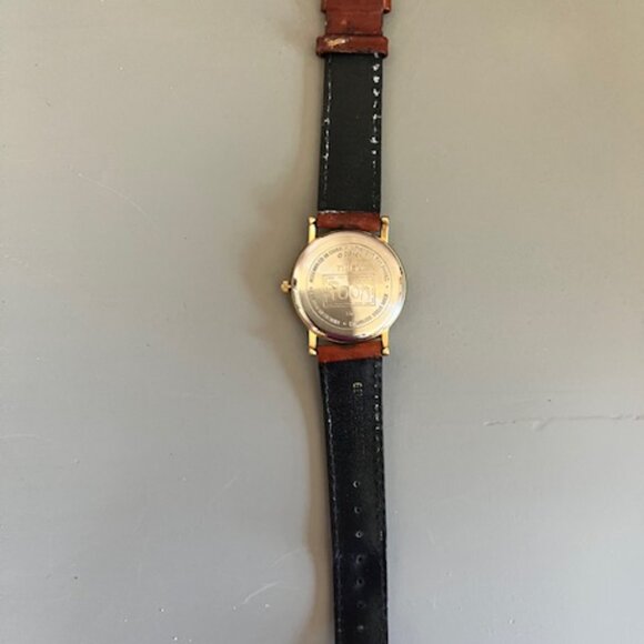 TIMEX Vintage Disney Winnie The Pooh Quartz Watch w/ NEW BATTERY - Picture 3 of 4